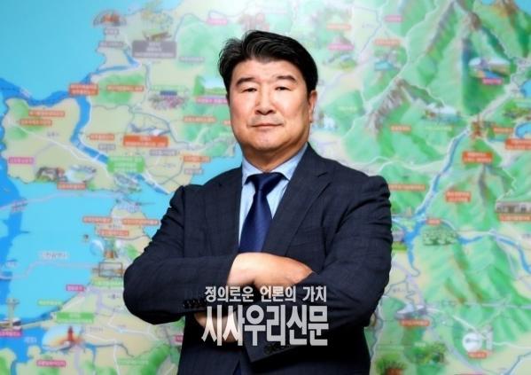 1949227467_EXoKUY2Z_4566b32b3d3548e92cb9