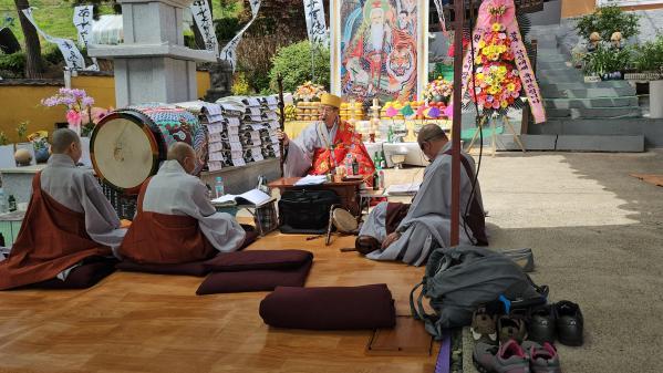 1994182814_l9Uog2RZ_83888d8607fb3eb16a90