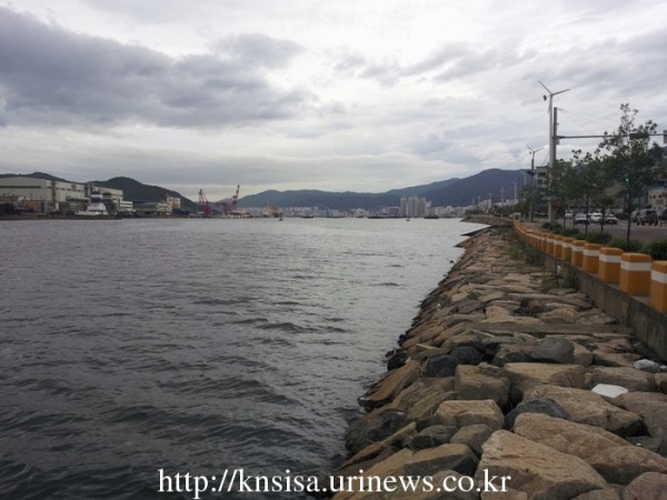 2012090854085082.jpg